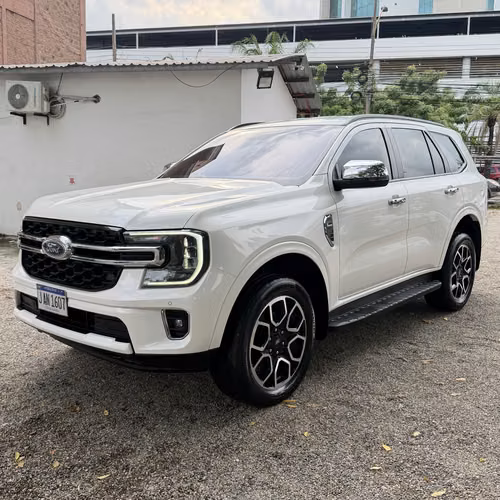 FORD EVEREST TREND 2024