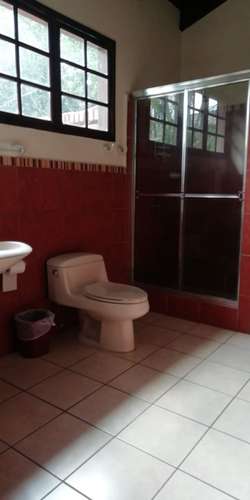 VENTA DE ESPACIOSA CASA EN COLONIA JUAN LINDO S.P.S. - Imagen 11