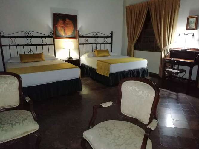 VENTA DE ESPACIOSA CASA EN COLONIA JUAN LINDO S.P.S. - Imagen 6