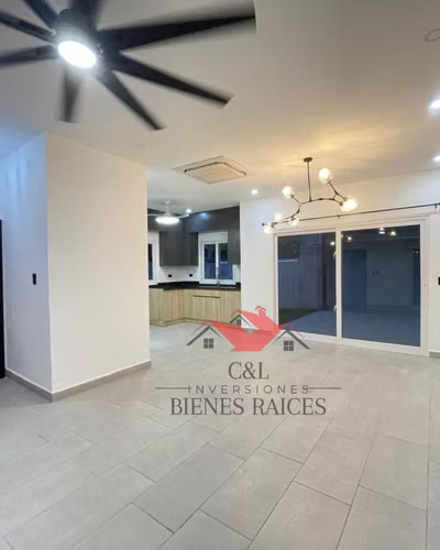 Se Alquila Townhouse En Residencial Mackay - Imagen 2