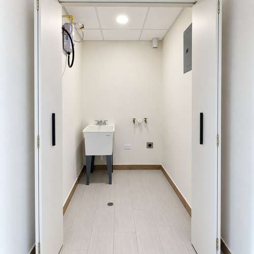 Apartamento comodo y muy seguro en Lirios de Miraflores - Imagen 7