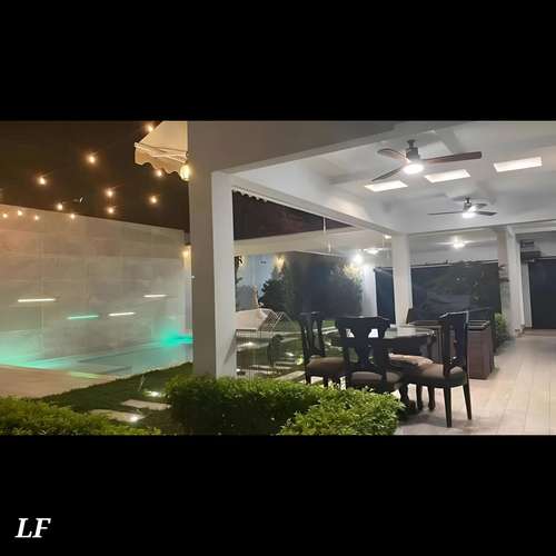 Venta de Hermosa Casa con Piscina, en la Residencial Las Uvas, en Tegucigalpa.  - Imagen 7