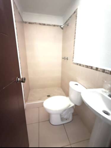 Se Renta Casa Res. El Sauce - Imagen 6