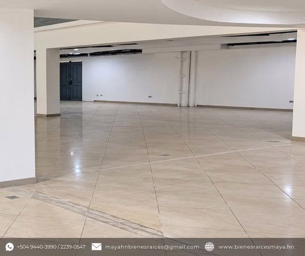  ¡SE ALQUILAN LOCALES EN PLAZA SAVANNAH, BLVD. MORAZÁN! - Imagen 5