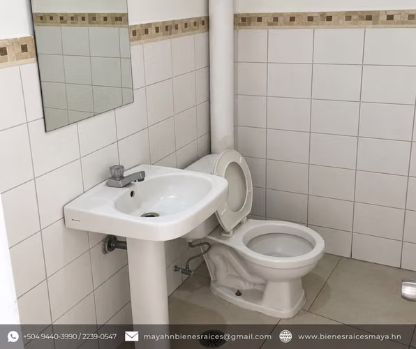  ¡SE ALQUILAN LOCALES EN PLAZA SAVANNAH, BLVD. MORAZÁN! - Imagen 9