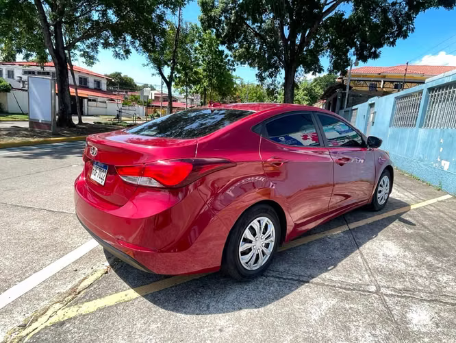 Hyundai Elantra 2016 SE - Imagen 10