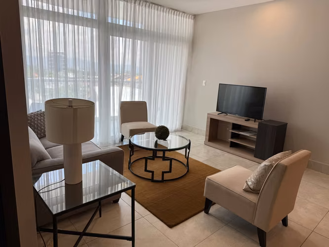  APARTAMENTO AMUEBLADO EN RENTA, ubicado en PENTA CONDOMINIOS, San Pedro Sula