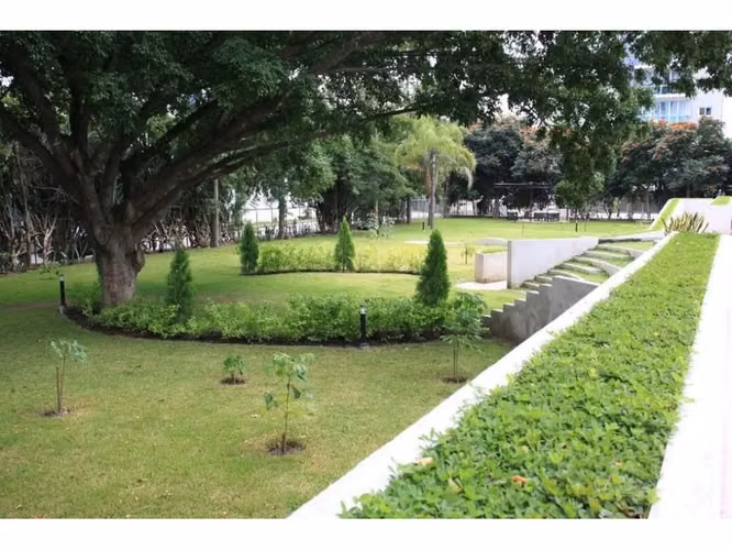 Torre en Res.San Ignacio/FULL AMUEBLADO/Centrico, 2 Hab+Area social+2 Parqueos - Imagen 13
