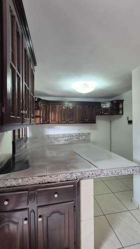Se Renta Casa Col. Lomas del Guijarro - Imagen 4