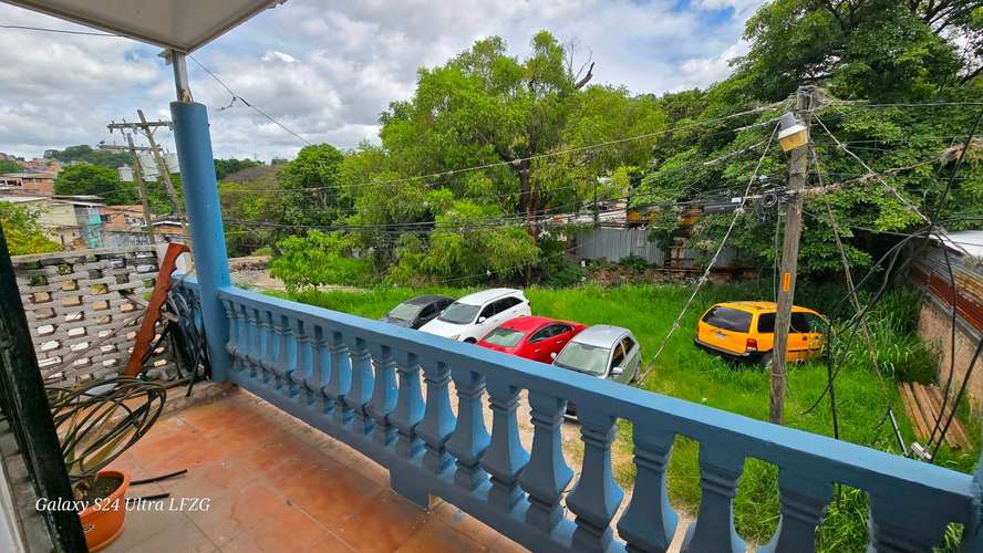 Se Vende Casa Col. Vegas del Country - Imagen 9