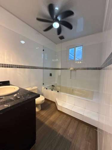Se Vende Casa con Piscina en Res. Los Cedros  - Imagen 11