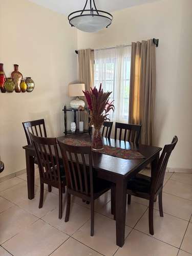 Se Alquila Townhouse Amueblado en Juan Lindo - Imagen 2