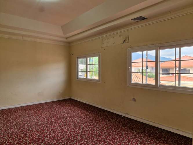  ¡RESIDENCIA EN VENTA – JARDINES DEL VALLE, SAN PEDRO SULA!  - Imagen 14