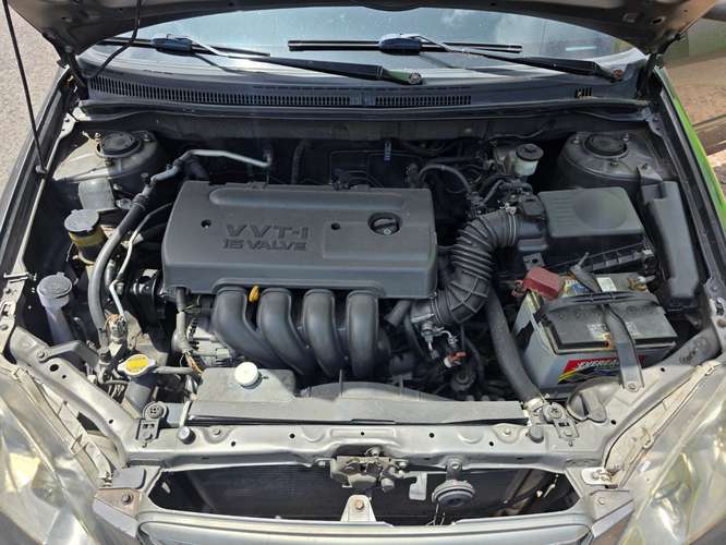 Toyota Corolla S 2005
