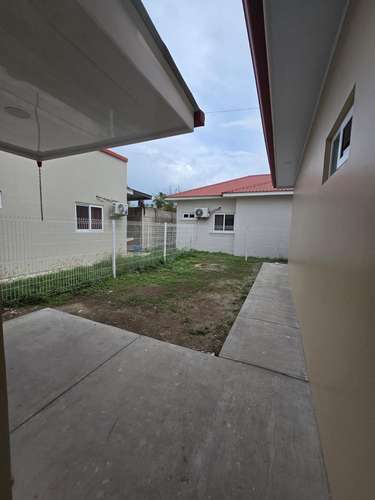 SE VENDE CASA EN RESIDENCIAL GIRONA