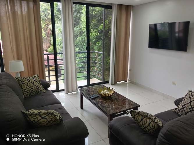 EN ALQUILER: Exclusivo Apartamento Amueblado en Barrio Rio Piedras 