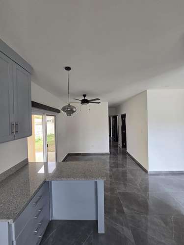 SE VENDE CASA EN RESIDENCIAL GIRONA