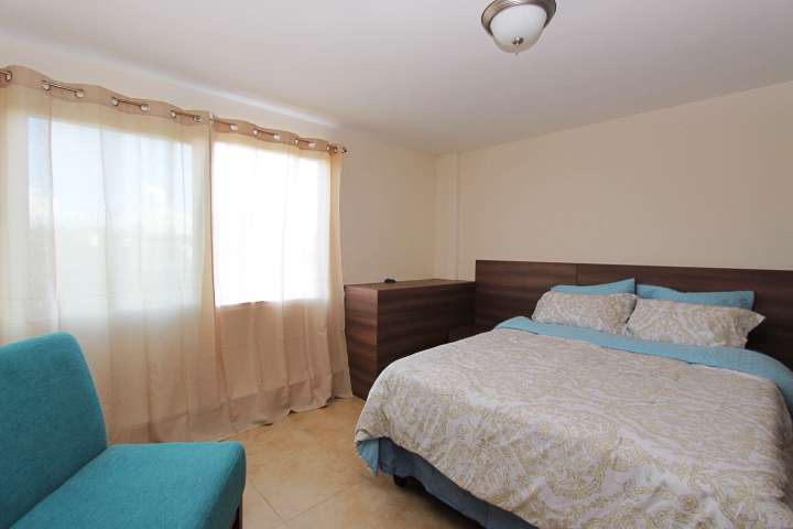 Apartamento Amueblado de 1 Dormitorio con Piscina y Gimnasio en Costa Próceres Tegucigalpa