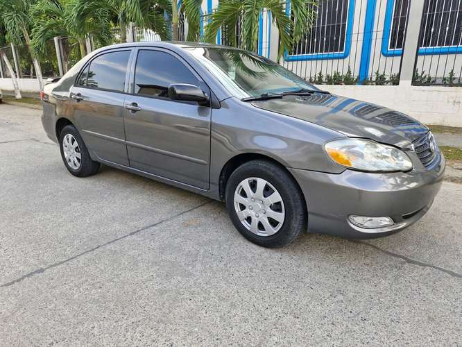 vendo Toyota Corolla recién ingresado 2007