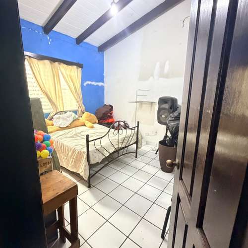  ¡CASA EN VENTA – COLONIA SAN CARLOS DE SULA, SAN PEDRO SULA!  - Imagen 7