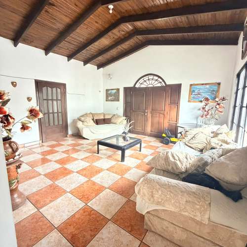 EN VENTA CASA - Col. SAN SAN CARLOS DE SULA, SPS