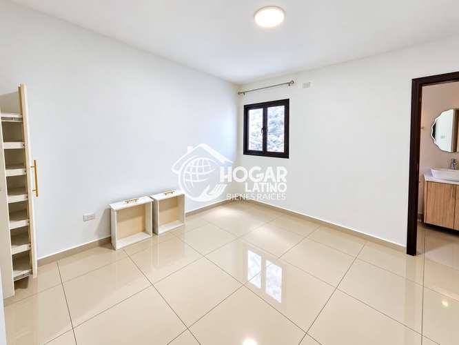 Venta de casa nueva en Residencial Venecia  - Imagen 6