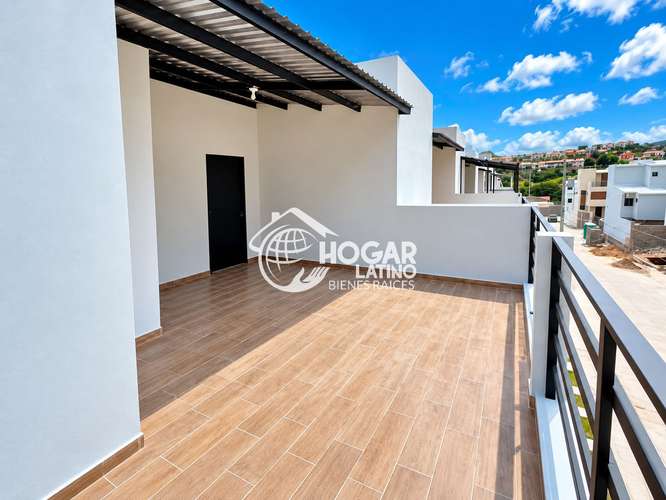 Venta de casa nueva en Residencial Venecia  - Imagen 9