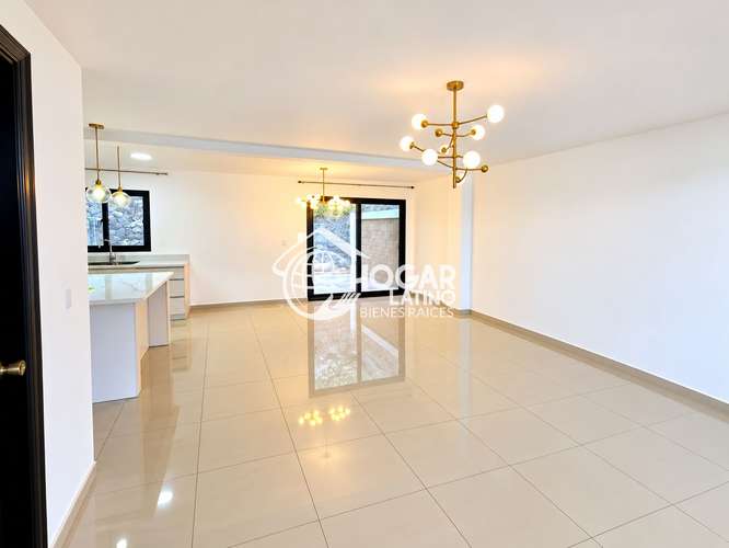 Venta de casa nueva en Residencial Venecia  - Imagen 2