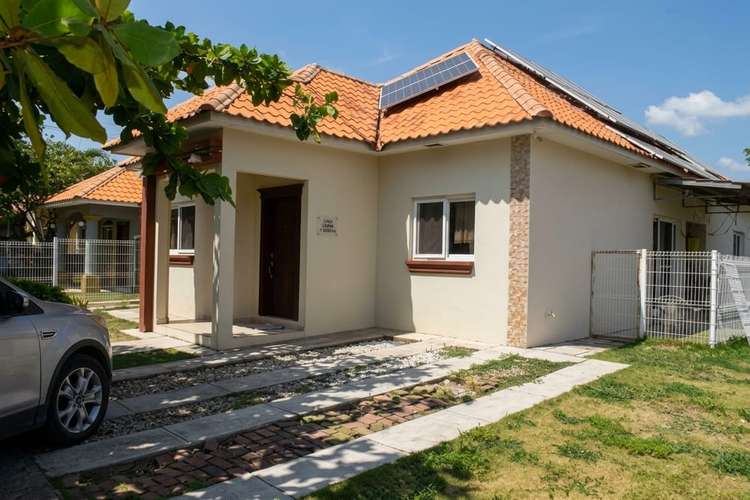Casa en Venta. Residencial Costa Verde, San Pedro Sula