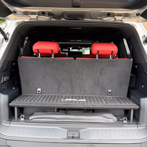 LEXUS LX700H 2026
