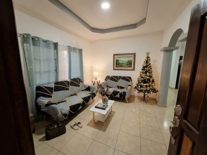  ¡CASA EN VENTA – RESIDENCIAL VILLAS PARAÍSO, SAN PEDRO SULA!  - Imagen 4