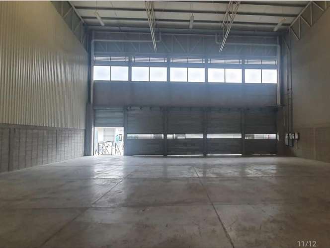 Se Alquila bodega en la 33 calle  - Imagen 2