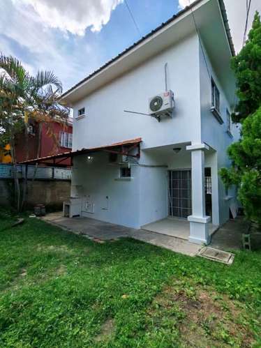SE RENTA MODERNA CASA EN RES. VILLAS LOS MOLINOS - Imagen 7