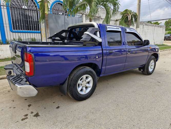 vendo Nissan Frontier TD27 2004 aire acondicionado eléctrico mecánico motor diesel 4cc documentos originales factura or. - Imagen 4
