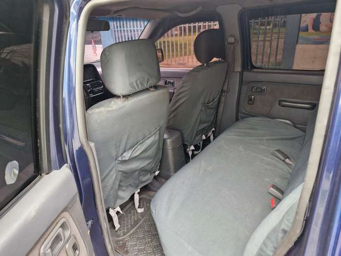 vendo Nissan Frontier TD27 2004 aire acondicionado eléctrico mecánico motor diesel 4cc documentos originales factura or. - Imagen 7