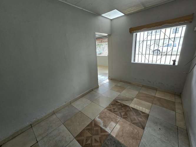 Barrio San Juan,Siguatepeque/Esquina opuesta a ferreteria el carmen, 1 cuadra del registro de la propiedad.  CALLE RECI - Imagen 6
