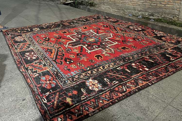 Alfombra SAFAVIEH