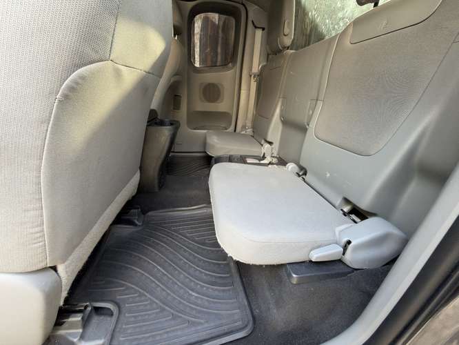 Toyota tacoma 2014 , cabina y media 4 Cc , motor 2.7 4x2 