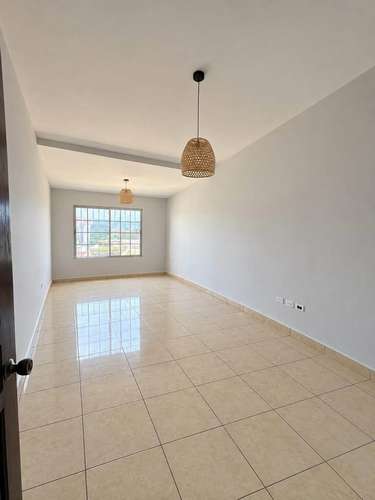 Se Renta Casa Col. Lomas del Mayab - Imagen 3