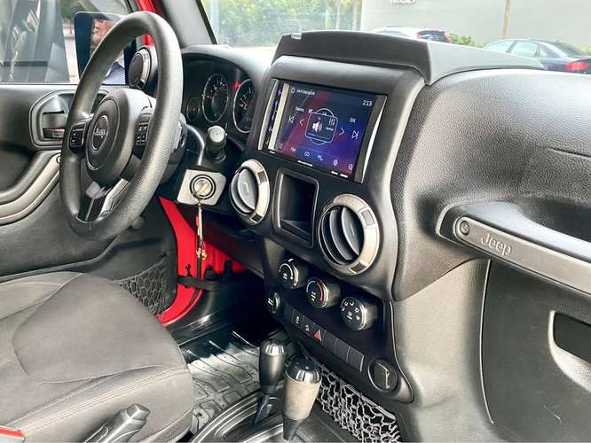 JEEP WRANGLER SPORT UMLIMITED 4X4 2015
