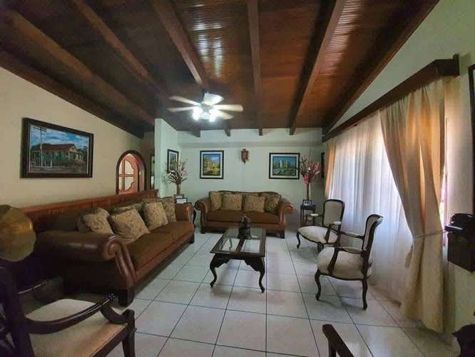 SE VENDE CASA EN COLONIA TREJO-SAN PEDRO SULA - Imagen 9