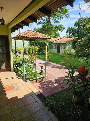 SE RENTA AMPLIA CASA EN COLONIA MODERNA SAN PEDRO SULA - Imagen 3