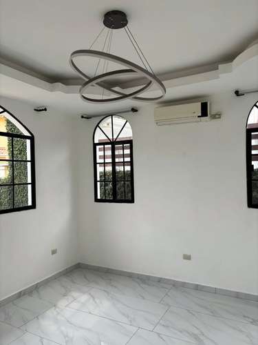 SE RENTA CASA EN RESIDENCIAL BUGAMBILIA-SAN PEDRO SULA - Imagen 7