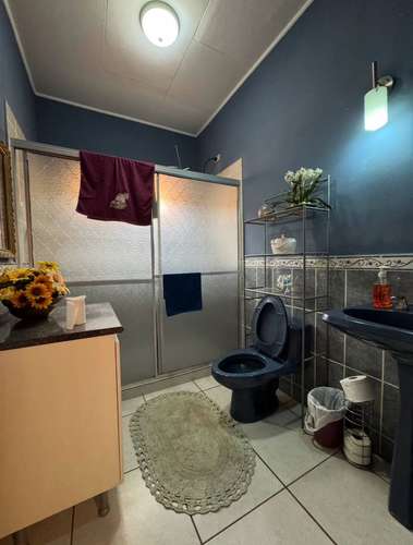 SE VENDE AMPLIA CASA EN RESIDENCIAL LOS ALAMOS-SAN PEDRO SULA - Imagen 6