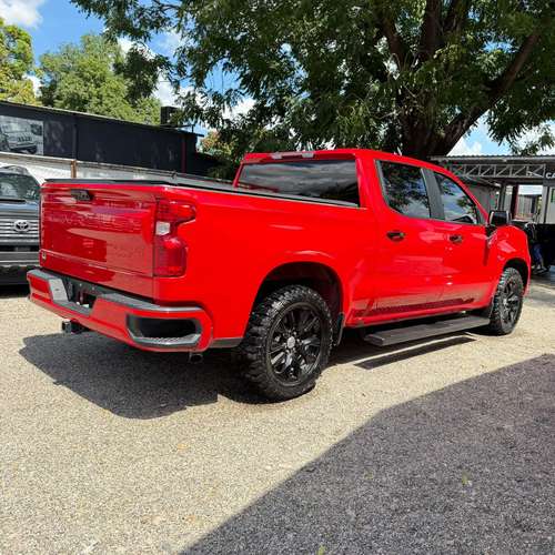 CHEVROLET SILVERADO 2024