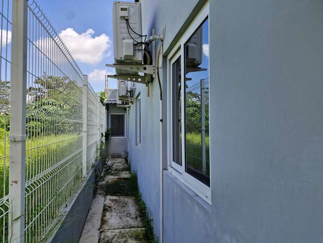  ¡CASA EN VENTA EN RESIDENCIAL TOLEDO, SAN PEDRO SULA!  - Imagen 2