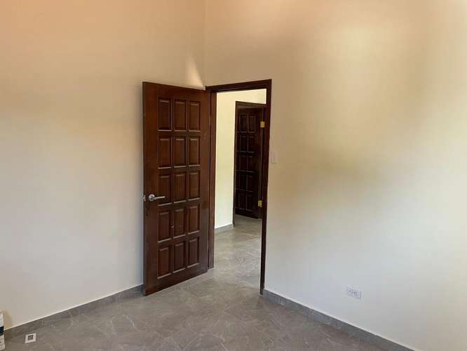 CASA EN VENTA EN LA FELIPE ZELAYA - Imagen 4