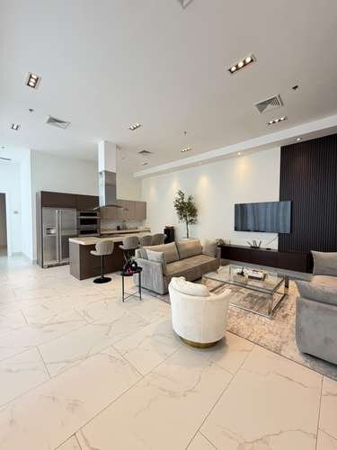 Se Alquila Apartamento Amueblado en Panorama 