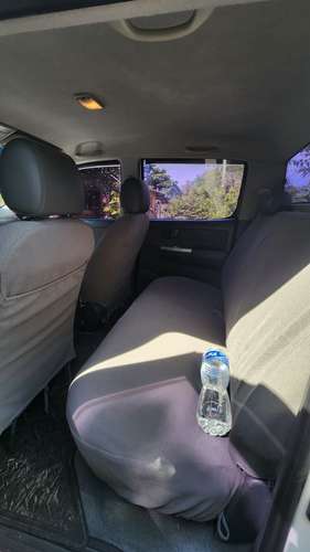 ACEPTO CAMBIO TOYOTA HILUX 2013 132 KM BOLSAS BUENAS PRERUNER ALTO 4X2 DE CONTADO 590 NEGOCIABLE 