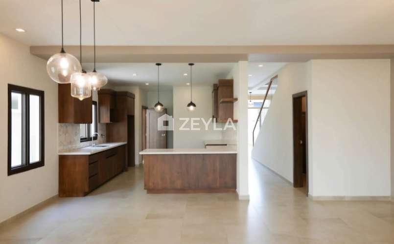 Preventa Townhouse Duplex En Residencial El Barrial, SPS - Imagen 4